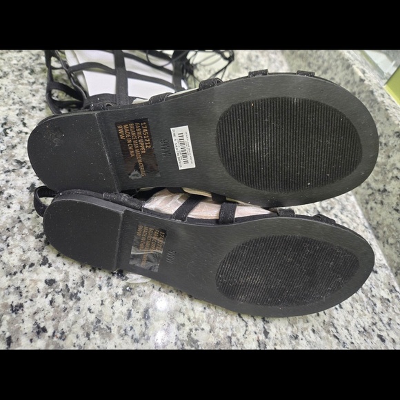 SOLD - Picture 4 of 4